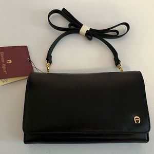 NWT Etienne Aigner ‘String Along’ SmallPurse with Shoulder Strap